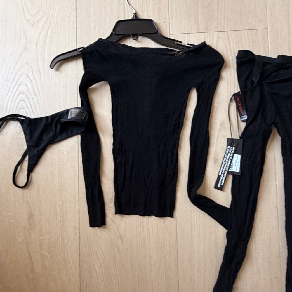 Pleaser Black Off-Shoulder Long Sleeve Ribbed Top